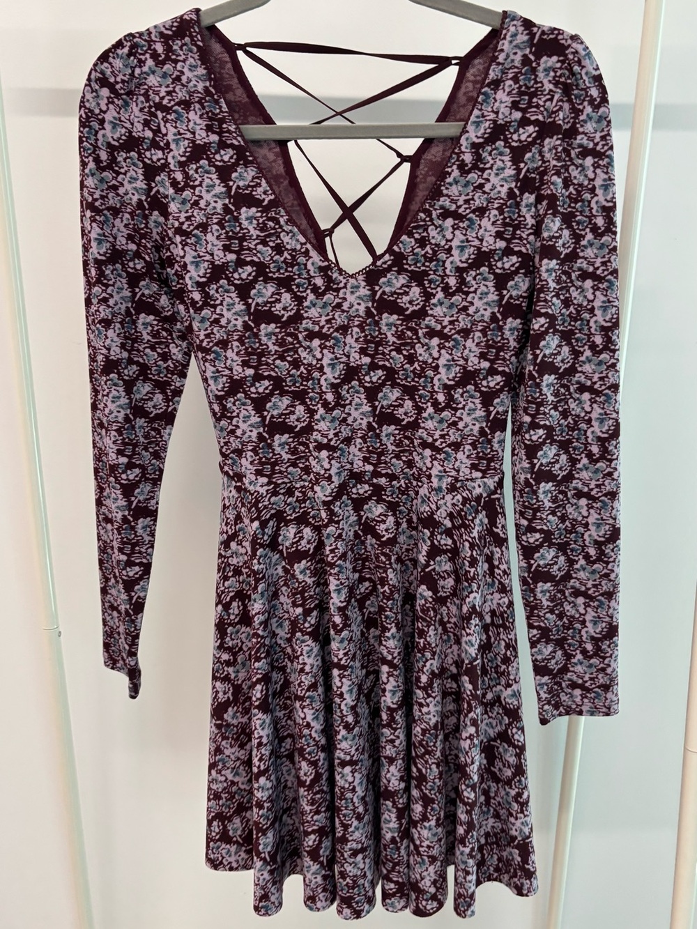 Kimchi Blue (Urban Outfitters) Long-Sleeve Floral‎ Fit-and-Flare Dress